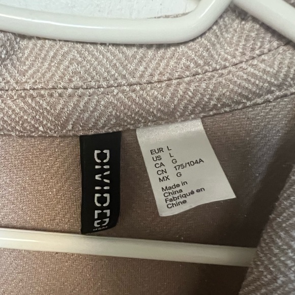 Tan Women’s Blazer - Picture 2 of 3